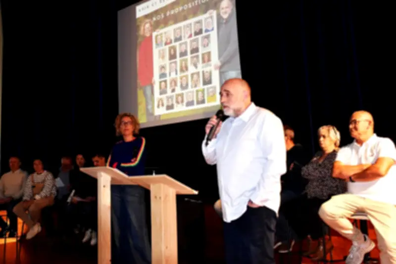 Sanguinet : la liste Vivre Sanguinet dévoile son programme électoral lors d'une réunion publique