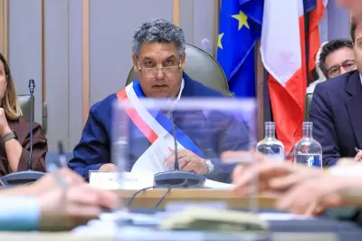 Biarritz : Serge Blanco appelle à l'apaisement lors de son installation comme maire