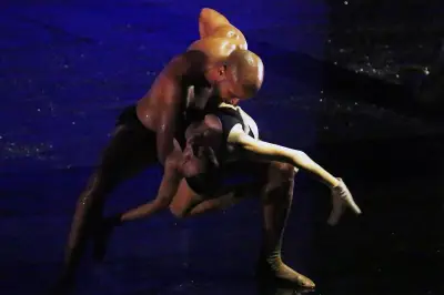 Blanca Li revisite 'Didon et Énée' de Purcell avec une chorégraphie hybride et contemporaine