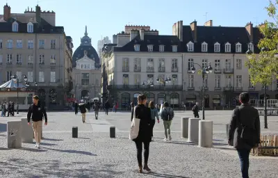 Bretagne : un habitant sur trois est né hors de la région selon l'Insee