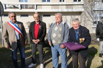 Cérémonie du 64e anniversaire du cessez-le-feu en Algérie : deux anciens combattants médaillés