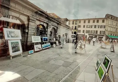 Dax transforme son centre en galerie à ciel ouvert pour l'été