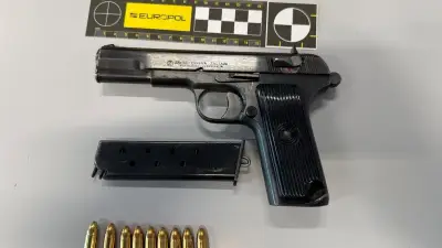 Démantèlement d'un réseau de trafic d'armes Frankenstein en Europe, la Catalogne particulièrement visée