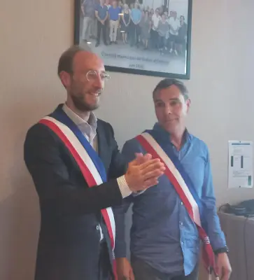 Dolus-d’Oléron : Thibaut Brechkoff réinstallé maire, l'opposition questionne