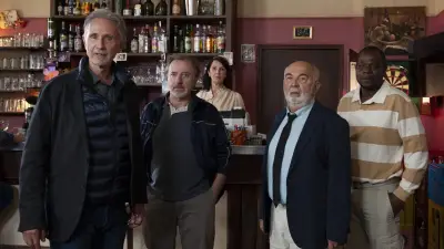 Gérard Jugnot dénonce les chaînes info en continu dans sa nouvelle comédie « Mauvaise pioche »