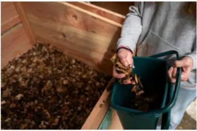 Lacq-Orthez mobilise pour Tous au compost avec des fêtes et animations