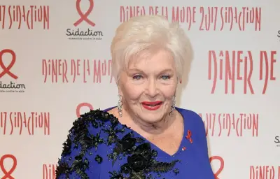 Les 12 Coups de Midi offrent 130 000 euros au Sidaction, Line Renaud émue