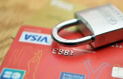 Pâques 2024 : Les virements bancaires bloqués durant quatre jours, comment anticiper ?