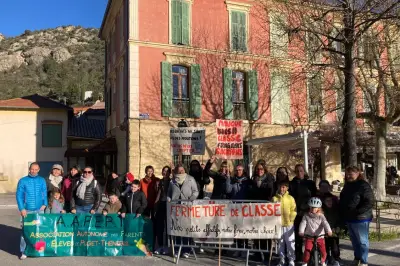 Puget-Théniers : Parents et enseignants mobilisés contre la fermeture d'une classe à l'école Louise Michel