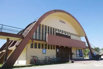 Soirée Cinélac à Lacanau : débat sur la justice des enfants après « La Tête haute »