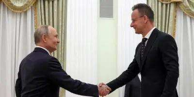 Un enregistrement révèle une collusion entre Moscou et Budapest, embarrassant pour la diplomatie hongroise