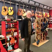 Bordeaux : après 35 ans, un pionnier de la musique ferme ses boutiques