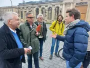 Bordeaux : les riverains mobilisés contre le bruit des terrasses interpellent les candidats