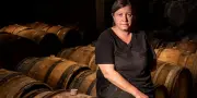 Catherine Riss révolutionne le vignoble alsacien avec son Pinot Noir audacieux