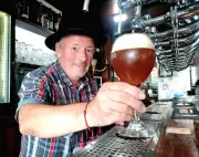 Christian Bénéteau présente « Bières de comptoir », un spectacle humoristique sur la bière