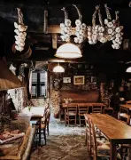 Corse : Découvrez des restaurants insolites et authentiques loin des sentiers battus