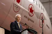Crash à LaGuardia : le PDG d'Air Canada contraint à la démission après un message de condoléances uniquement en anglais