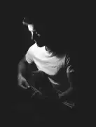 Damien Dufour dévoile son premier album musical « L’Illusion des profondeurs »