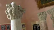 Découverte d'un chapiteau historique du cloître de Saint-Pons-de-Thomières