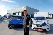 De la Saxo à la Hyundai I20 : l'essor d'une entreprise de location de voitures de rallye