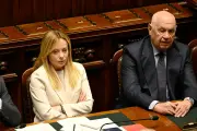 Défaite référendaire de Meloni : remaniement en vue dans le gouvernement italien
