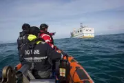 Douaniers dans le Golfe de Gascogne : des moyens insuffisants face au trafic de cocaïne