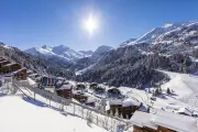 Immobilier de luxe en haute altitude : les prix continuent de grimper en 2026