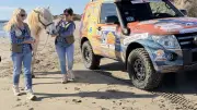 Isabelle et Sophie, les 'Zelles de Camargue', s'élancent dans le Rallye des Gazelles
