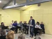 Julien Biremont dévoile son programme municipal pour Bias lors d'une réunion publique