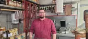 La boucherie de Yann Gravey renaît après un incendie grâce à la solidarité
