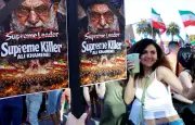 La diaspora iranienne aux États-Unis célèbre la mort de Khamenei, entre joie et inquiétudes