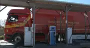 La guerre au Moyen-Orient fait exploser les prix du carburant en France, impactant transporteurs et agriculteurs