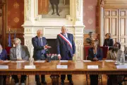 La Rochelle inaugure son nouveau conseil municipal avec Olivier Falorni comme maire