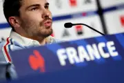 Le capitaine des Bleus tourné vers la victoire du Tournoi après la défaite en Écosse
