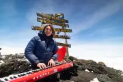 Le pianiste Marco Poingt jouera à 103 m sous terre dans le gouffre de Padirac