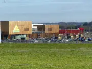 Leroy Merlin bloqué à Saint-Georges-des-Coteaux : le choc de la loi Climat