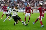 Les Girondins de Bordeaux s'imposent avec difficulté face à Poitiers