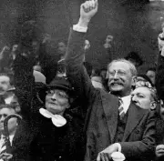 Léon Blum, l'idéaliste du Front populaire face aux défis de 1936