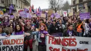 Manifestation féministe massive à Bordeaux pour les droits des femmes et des minorités de genre