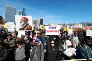 Manifestations massives aux États-Unis contre la politique de Trump