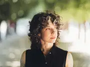 Meredith Whittaker, présidente de Signal : une vie de combat pour la vie privée numérique