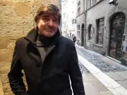 Michel Neyret, ex-star de la PJ lyonnaise, observe le procès de son ancien collègue