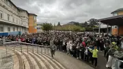 Millau : les collégiens de Marcel-Aymard chantent contre le harcèlement scolaire