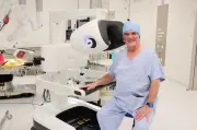 Montpellier : le robot Da Vinci 5 révolutionne la chirurgie du cancer colorectal