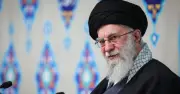 Mort de Khamenei en Iran : scènes de joie et tournant historique analysé par Abbas Milani