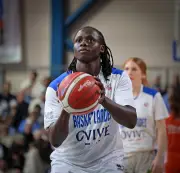 Murjanatu Musa, la Nigériane de Basket Landes, brille encore dans le cinq idéal