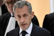 Nicolas Sarkozy doit purger 6 mois de prison ferme, le tribunal rejette sa demande