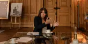 Paris : Anne Hidalgo défend son bilan sur la qualité de l'air et la mobilité