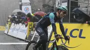 Paris-Nice : Lenny Martinez triomphe face à Jonas Vingegaard sur la dernière étape