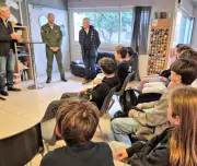 Patrouille de France : un leader partage sa passion avec des jeunes à Monciné